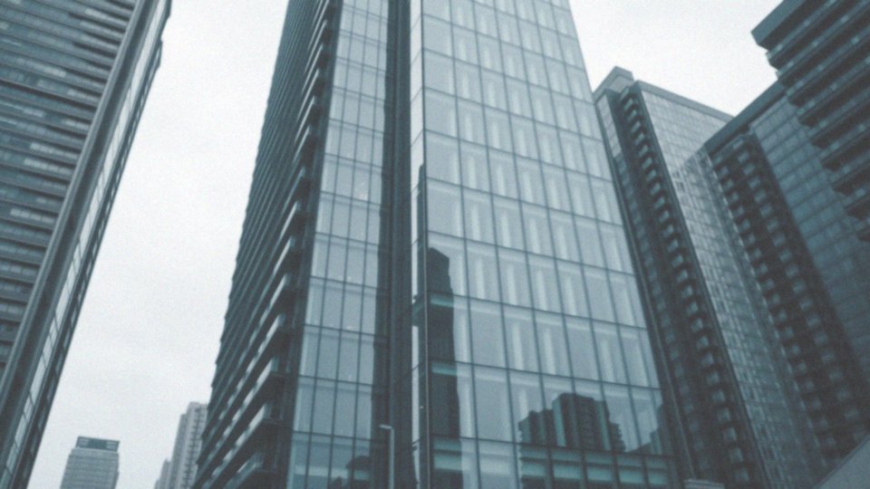 Jakie wymiary ma Varso Tower?