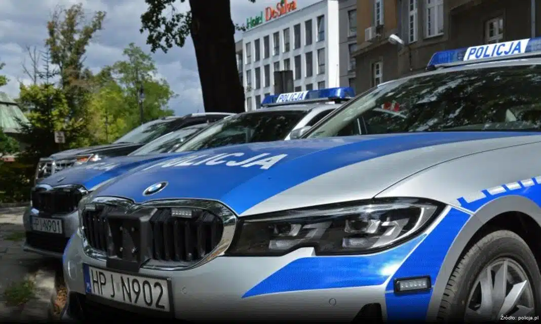 Studenci psychologii z wizytą w Komendzie Miejskiej Policji w Jeleniej Górze